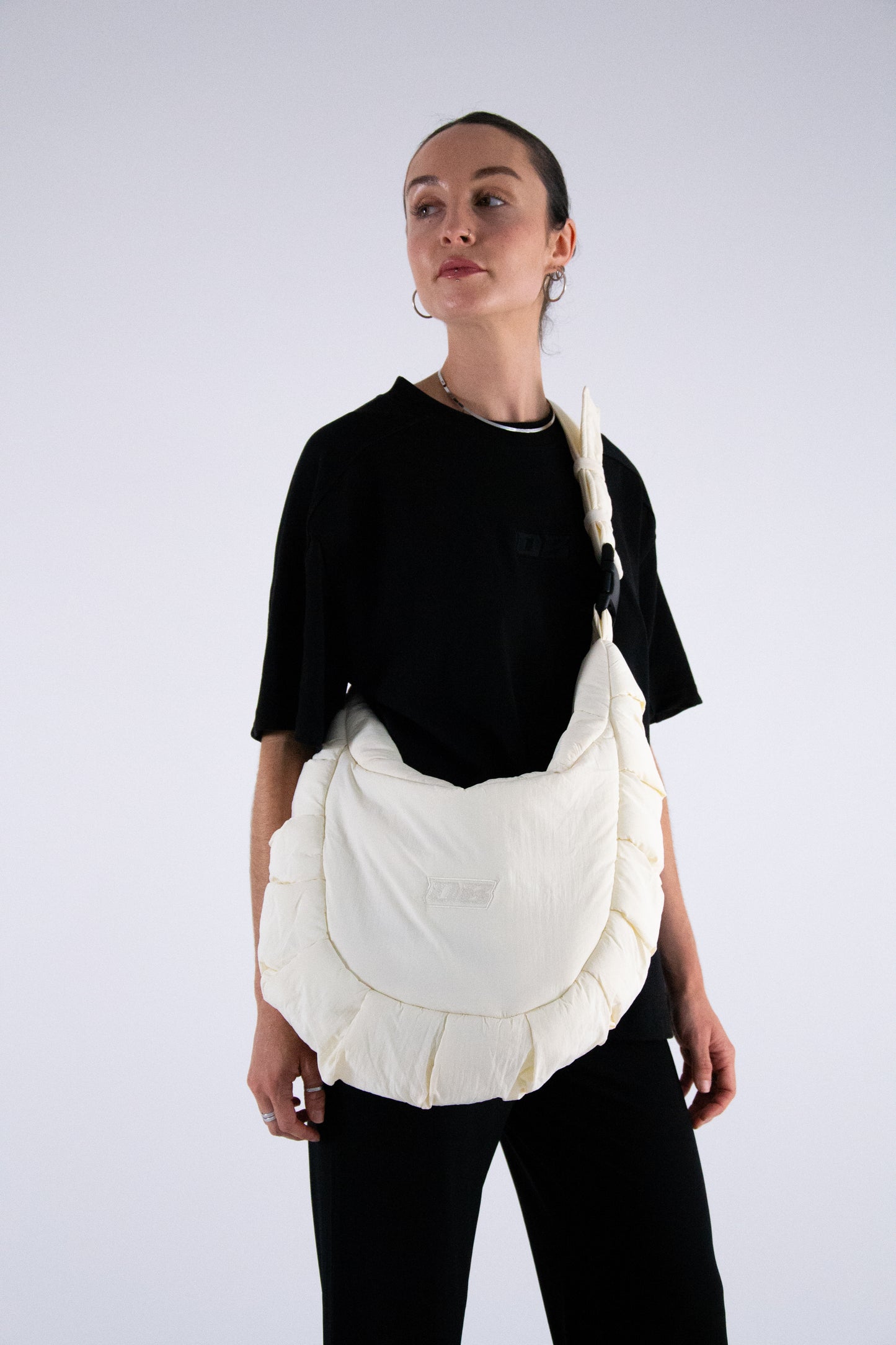 OUTBREAK QUILTED NAUTILUS BAG CREAM