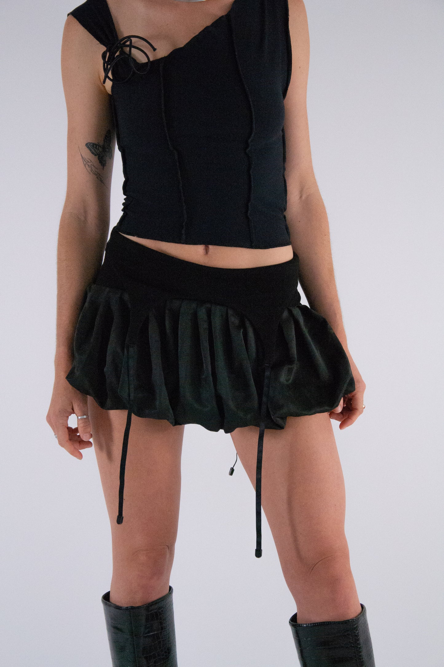 BEUTER® BLACK PUMPKIN SKIRT