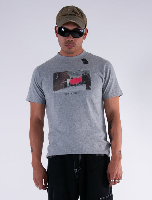 BEUTER® TOO MUCH PODCAST CLASSIC T-SHIRT