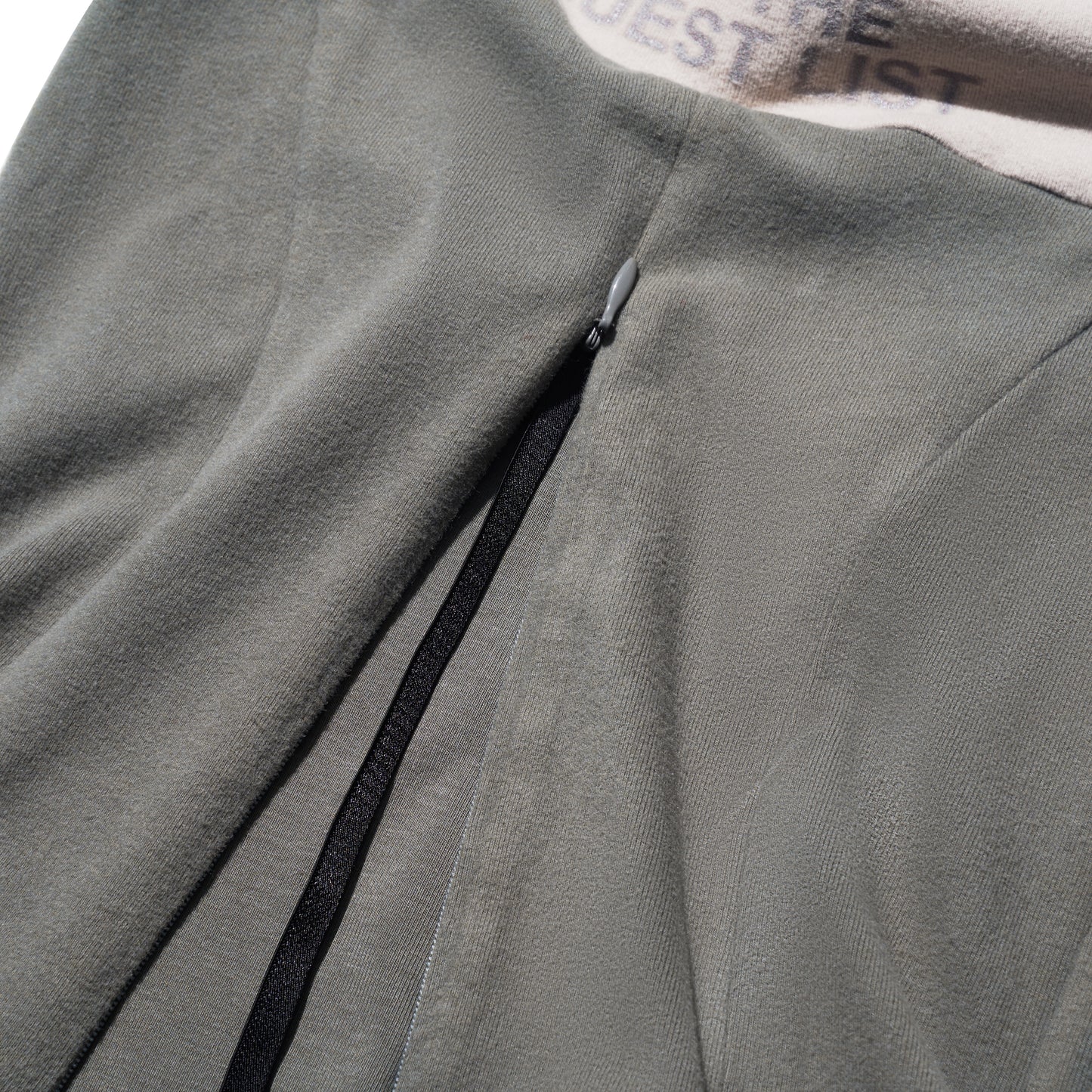 BEUTER® ZIP UP OLIVE GREEN TANK TOP